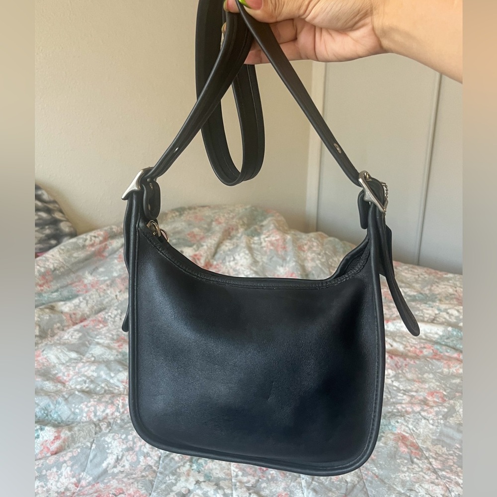 ❌SOLD❌ Vintage Coach Black Leather Janice Crossbody Purse
